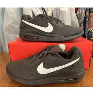 Nike Air Max Oketo